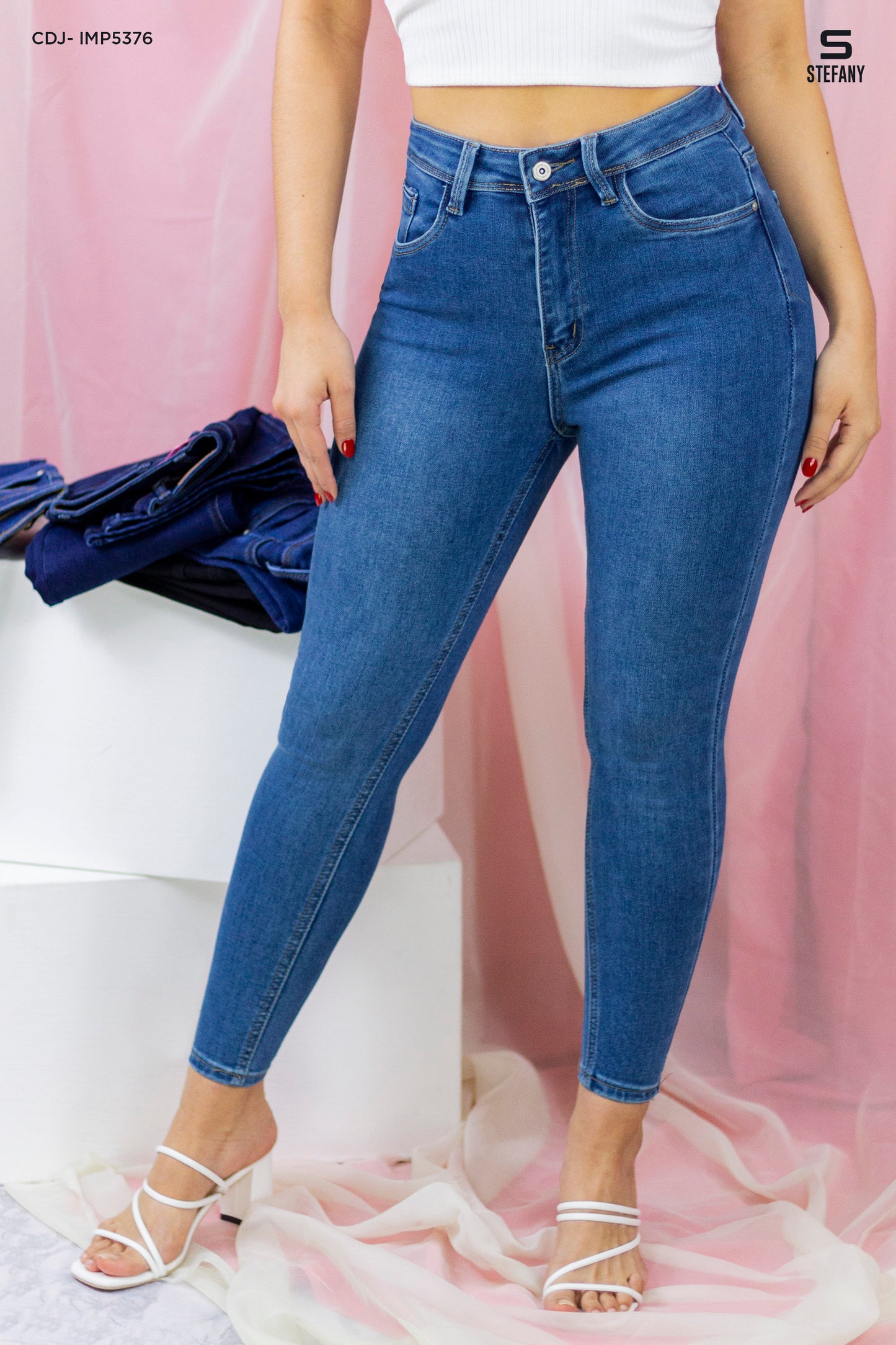 Stefany Jeans CDJ-IMP5376