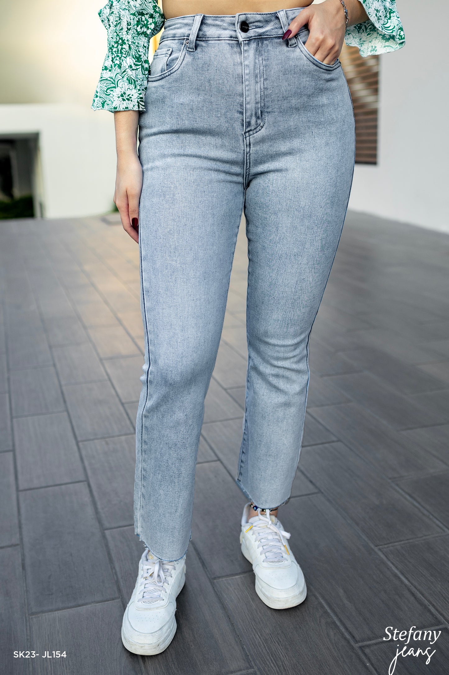 Stefany Jeans SK23-JL154